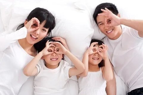 警惕2岁代生宝宝自闭症前兆，早期识别与关爱之路